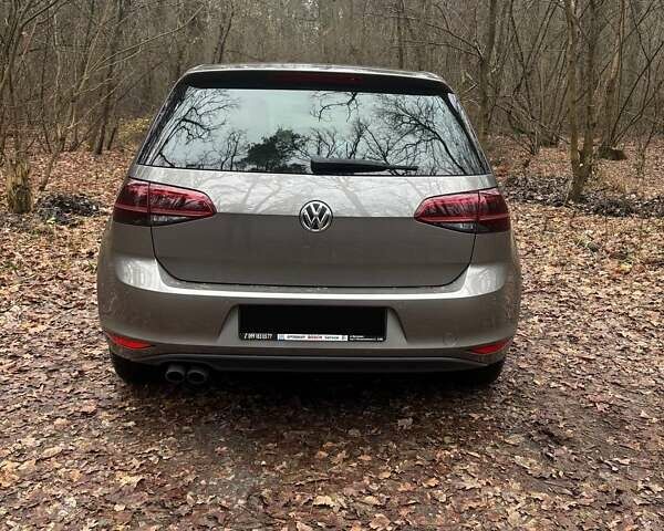 Серый Фольксваген Гольф, объемом двигателя 1.4 л и пробегом 142 тыс. км за 12700 $, фото 3 на Automoto.ua