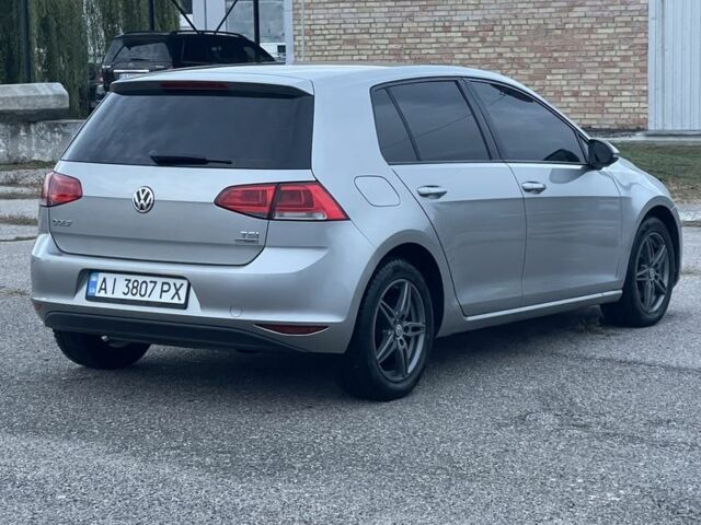 Серый Фольксваген Гольф, объемом двигателя 1.2 л и пробегом 220 тыс. км за 7500 $, фото 1 на Automoto.ua