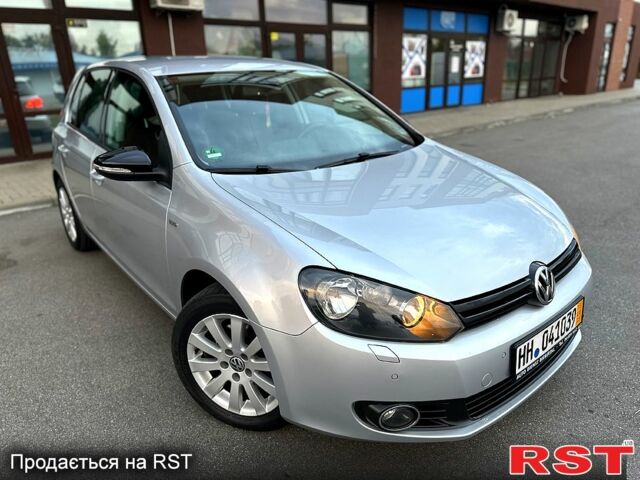 Серый Фольксваген Гольф, объемом двигателя 1.4 л и пробегом 165 тыс. км за 8750 $, фото 1 на Automoto.ua