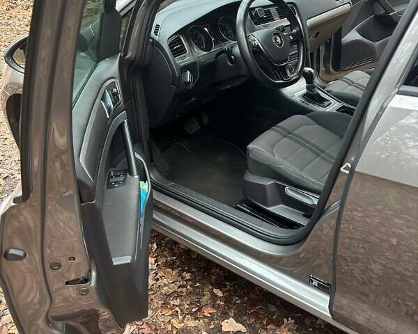 Серый Фольксваген Гольф, объемом двигателя 1.4 л и пробегом 142 тыс. км за 12700 $, фото 9 на Automoto.ua