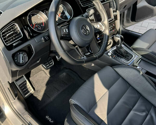 Серый Фольксваген Гольф, объемом двигателя 1.4 л и пробегом 98 тыс. км за 15900 $, фото 21 на Automoto.ua