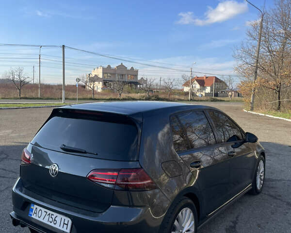 Серый Фольксваген Гольф, объемом двигателя 1.97 л и пробегом 230 тыс. км за 13000 $, фото 3 на Automoto.ua