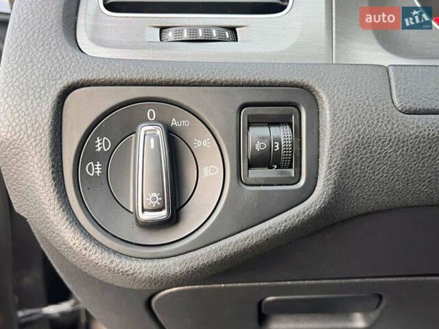 Серый Фольксваген Гольф, объемом двигателя 1.4 л и пробегом 144 тыс. км за 11500 $, фото 18 на Automoto.ua