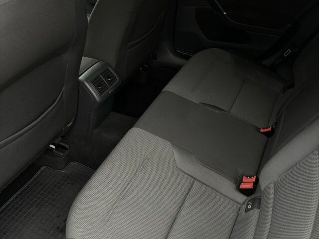 Фольксваген Гольф 2013 в Киеве на Automoto.ua Серый Фольксваген Гольф, объемом двигателя 1.6 л и пробегом 257 тыс. км за 8600 $, фото 18 на Automoto.ua