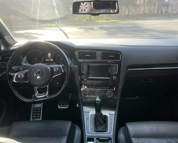 Серый Фольксваген Гольф, объемом двигателя 1.97 л и пробегом 230 тыс. км за 13000 $, фото 8 на Automoto.ua