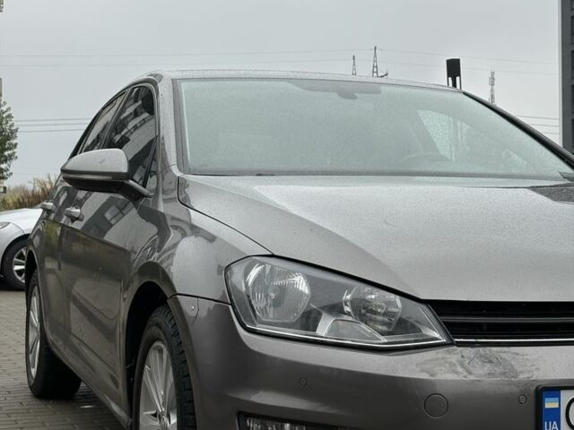 Фольксваген Гольф 2013 в Киеве на Automoto.ua Серый Фольксваген Гольф, объемом двигателя 1.6 л и пробегом 257 тыс. км за 8600 $, фото 6 на Automoto.ua