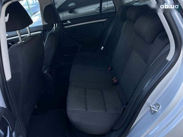 Серый Фольксваген Гольф, объемом двигателя 1.6 л и пробегом 245 тыс. км за 8555 $, фото 26 на Automoto.ua