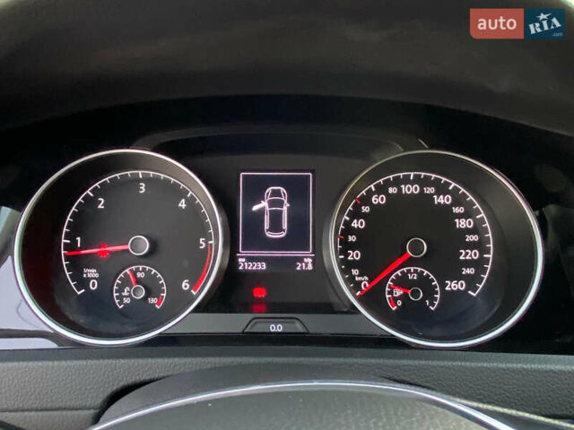 Серый Фольксваген Гольф, объемом двигателя 1.6 л и пробегом 212 тыс. км за 8999 $, фото 14 на Automoto.ua