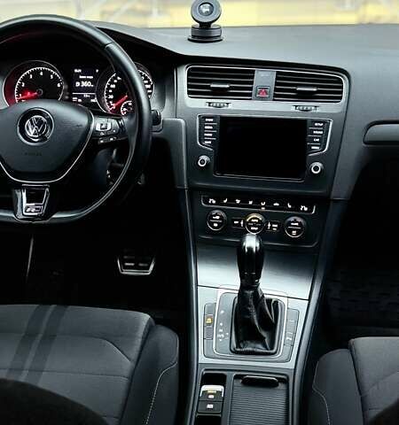 Серый Фольксваген Гольф, объемом двигателя 1.4 л и пробегом 150 тыс. км за 14500 $, фото 2 на Automoto.ua