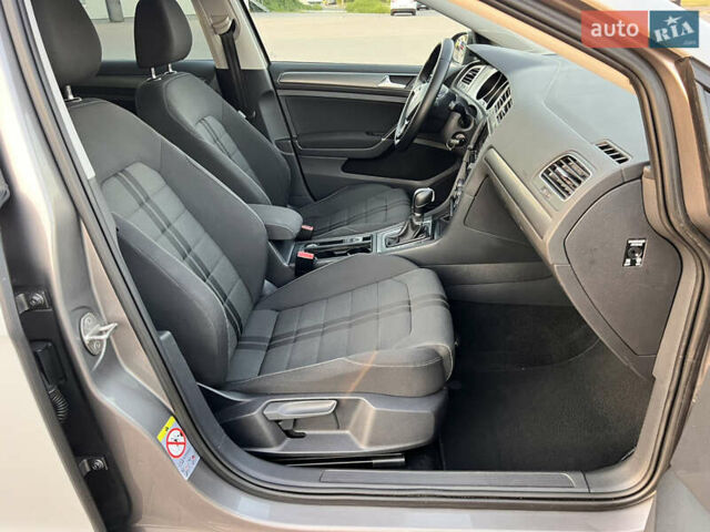 Серый Фольксваген Гольф, объемом двигателя 1.4 л и пробегом 144 тыс. км за 11500 $, фото 10 на Automoto.ua