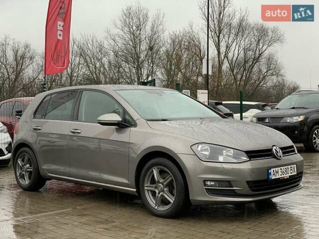 Серый Фольксваген Гольф, объемом двигателя 2 л и пробегом 273 тыс. км за 13499 $, фото 4 на Automoto.ua