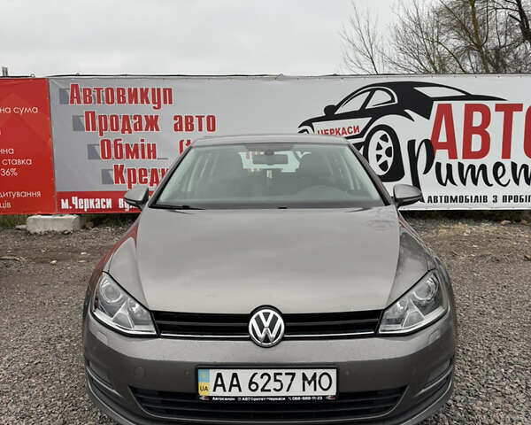Серый Фольксваген Гольф, объемом двигателя 1.97 л и пробегом 280 тыс. км за 11900 $, фото 1 на Automoto.ua