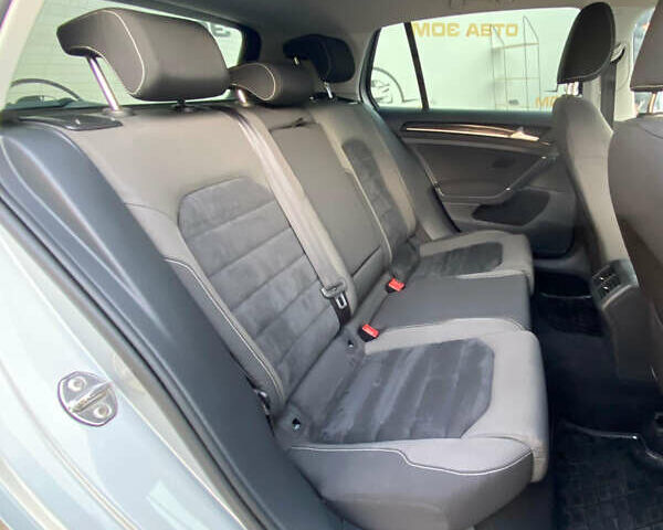 Серый Фольксваген Гольф, объемом двигателя 1.6 л и пробегом 212 тыс. км за 8999 $, фото 12 на Automoto.ua