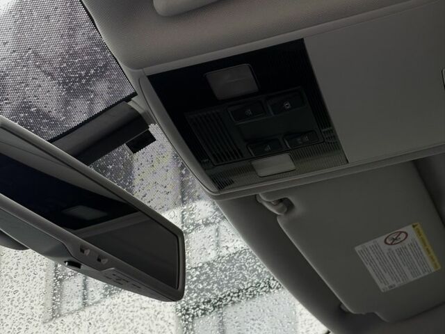 Фольксваген Гольф 2013 в Киеве на Automoto.ua Серый Фольксваген Гольф, объемом двигателя 1.6 л и пробегом 257 тыс. км за 8600 $, фото 21 на Automoto.ua