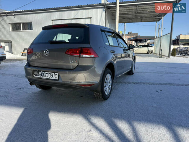 Серый Фольксваген Гольф, объемом двигателя 1.6 л и пробегом 210 тыс. км за 8900 $, фото 2 на Automoto.ua
