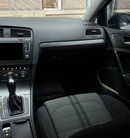 Серый Фольксваген Гольф, объемом двигателя 1.4 л и пробегом 150 тыс. км за 14500 $, фото 5 на Automoto.ua