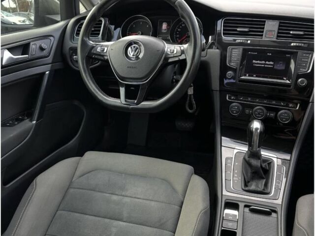 Серый Фольксваген Гольф, объемом двигателя 2 л и пробегом 317 тыс. км за 11500 $, фото 2 на Automoto.ua