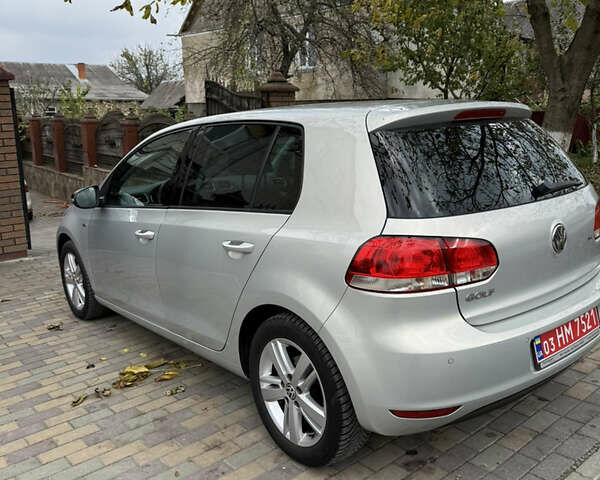 Фольксваген Гольф 2013 в Хмельницком на Automoto.ua Серый Фольксваген Гольф, объемом двигателя 1.39 л и пробегом 161 тыс. км за 8700 $, фото 6 на Automoto.ua