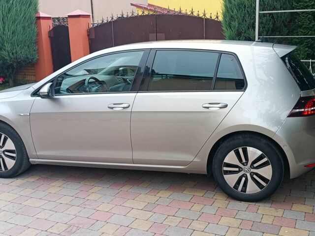 Серый Фольксваген Гольф, объемом двигателя 0 л и пробегом 116 тыс. км за 9300 $, фото 7 на Automoto.ua