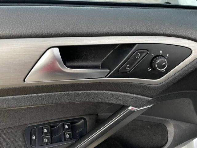 Серый Фольксваген Гольф, объемом двигателя 2 л и пробегом 188 тыс. км за 12999 $, фото 8 на Automoto.ua