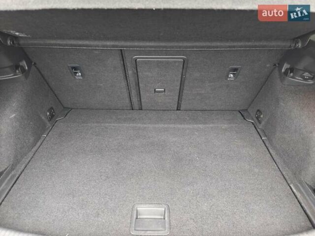 Серый Фольксваген Гольф, объемом двигателя 2 л и пробегом 181 тыс. км за 11400 $, фото 30 на Automoto.ua