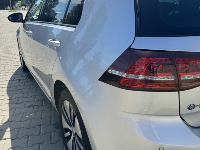 Фольксваген Гольф 2014 в Хмельницком на Automoto.ua Серый Фольксваген Гольф, объемом двигателя 0 л и пробегом 170 тыс. км за 8500 $, фото 9 на Automoto.ua