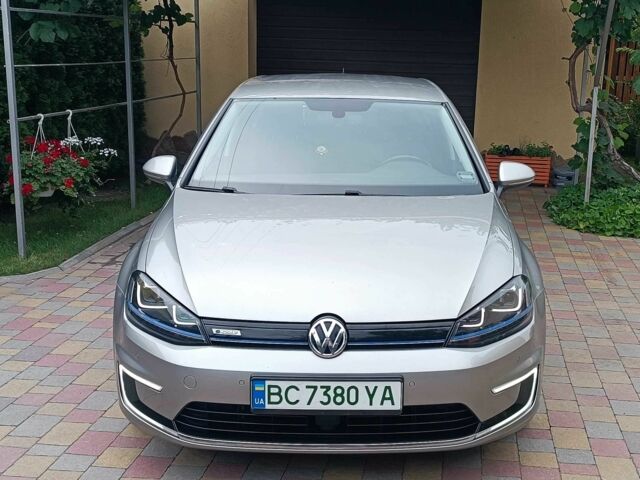 Серый Фольксваген Гольф, объемом двигателя 0 л и пробегом 116 тыс. км за 9300 $, фото 2 на Automoto.ua