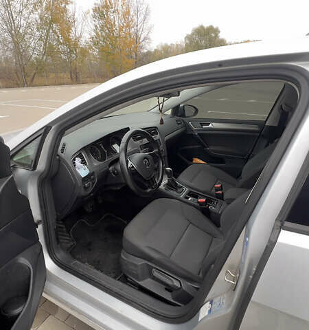 Сірий Фольксваген Гольф, об'ємом двигуна 1.4 л та пробігом 196 тис. км за 13500 $, фото 12 на Automoto.ua