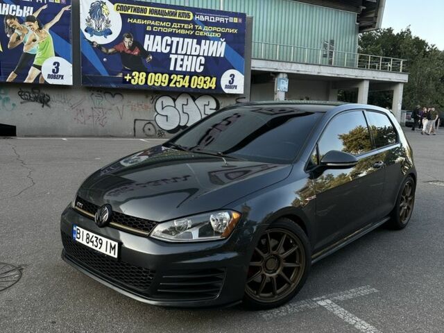Серый Фольксваген Гольф, объемом двигателя 2 л и пробегом 151 тыс. км за 12500 $, фото 2 на Automoto.ua