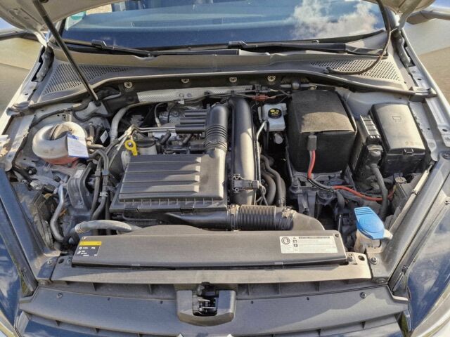 Серый Фольксваген Гольф, объемом двигателя 1.4 л и пробегом 75 тыс. км за 13396 $, фото 19 на Automoto.ua