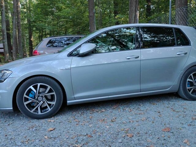 Сірий Фольксваген Гольф, об'ємом двигуна 0 л та пробігом 155 тис. км за 8500 $, фото 5 на Automoto.ua