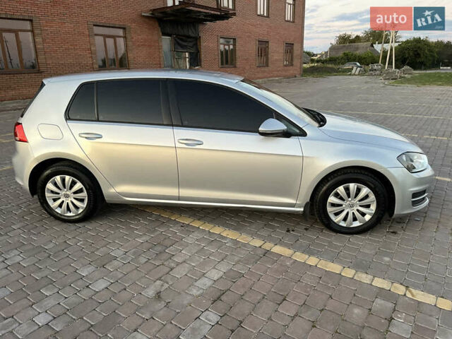 Сірий Фольксваген Гольф, об'ємом двигуна 1.6 л та пробігом 230 тис. км за 8001 $, фото 11 на Automoto.ua