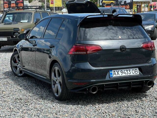 Серый Фольксваген Гольф, объемом двигателя 2 л и пробегом 244 тыс. км за 10900 $, фото 5 на Automoto.ua