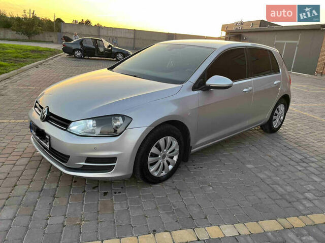 Сірий Фольксваген Гольф, об'ємом двигуна 1.6 л та пробігом 230 тис. км за 8001 $, фото 19 на Automoto.ua