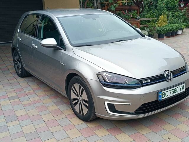 Серый Фольксваген Гольф, объемом двигателя 0 л и пробегом 116 тыс. км за 9300 $, фото 3 на Automoto.ua