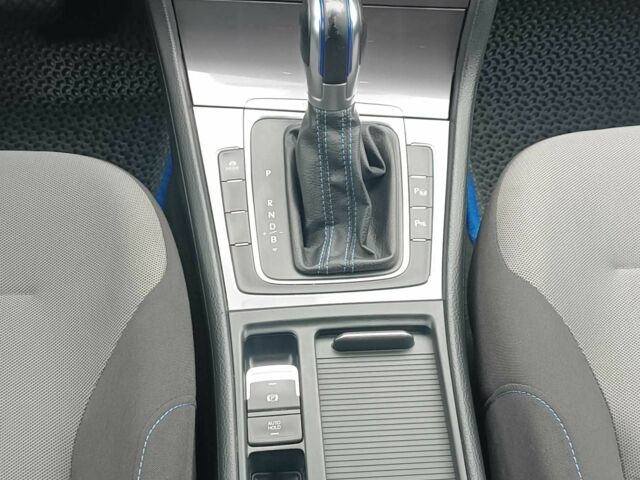 Серый Фольксваген Гольф, объемом двигателя 0 л и пробегом 116 тыс. км за 9300 $, фото 10 на Automoto.ua