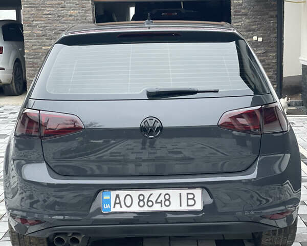 Серый Фольксваген Гольф, объемом двигателя 1.6 л и пробегом 279 тыс. км за 9450 $, фото 18 на Automoto.ua