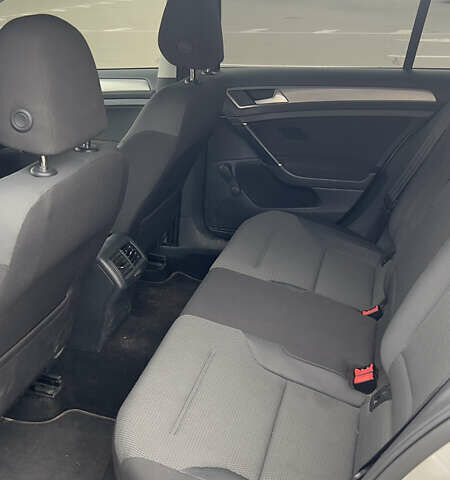 Сірий Фольксваген Гольф, об'ємом двигуна 1.4 л та пробігом 196 тис. км за 13500 $, фото 10 на Automoto.ua