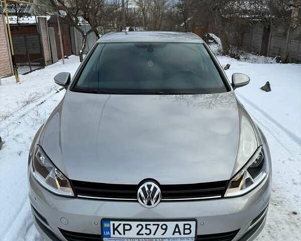 Серый Фольксваген Гольф, объемом двигателя 2 л и пробегом 214 тыс. км за 11500 $, фото 7 на Automoto.ua