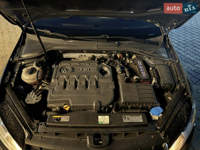 Серый Фольксваген Гольф, объемом двигателя 1.6 л и пробегом 278 тыс. км за 11200 $, фото 13 на Automoto.ua