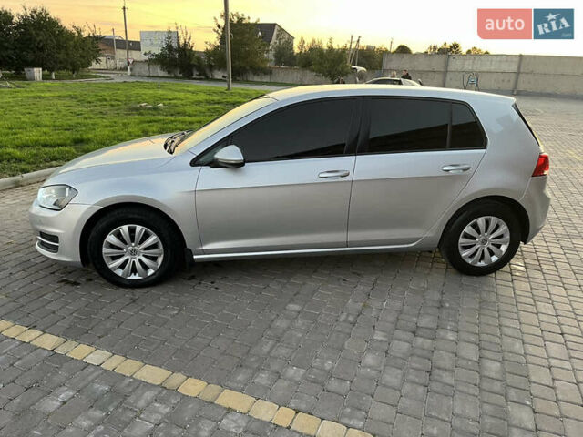 Сірий Фольксваген Гольф, об'ємом двигуна 1.6 л та пробігом 230 тис. км за 8001 $, фото 1 на Automoto.ua