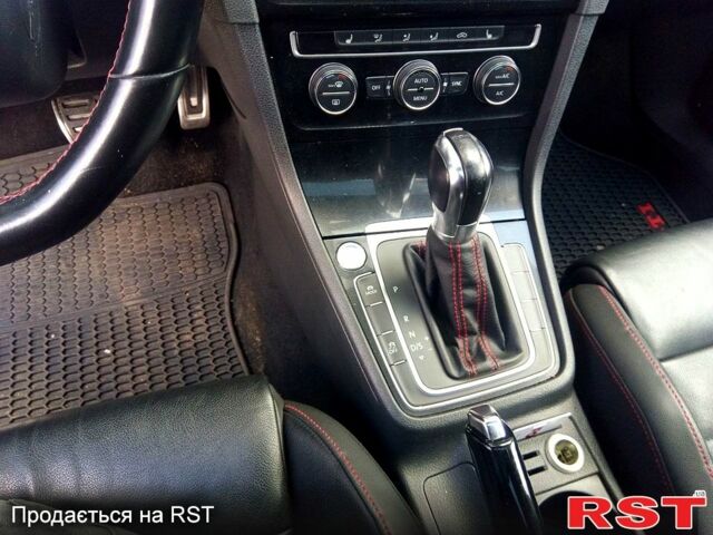Фольксваген Гольф 2014 у Києві на Automoto.ua Сірий Фольксваген Гольф, об'ємом двигуна 2 л та пробігом 139 тис. км за 13750 $, фото 10 на Automoto.ua