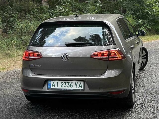 Серый Фольксваген Гольф, объемом двигателя 0 л и пробегом 167 тыс. км за 8900 $, фото 2 на Automoto.ua