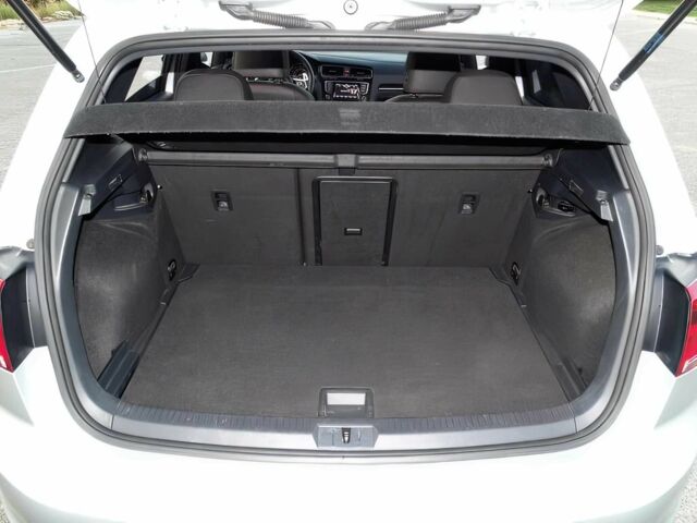 Серый Фольксваген Гольф, объемом двигателя 2 л и пробегом 71 тыс. км за 7400 $, фото 13 на Automoto.ua