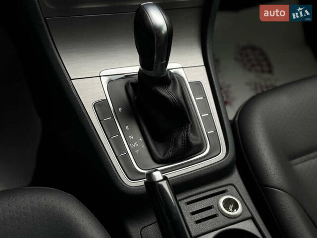 Сірий Фольксваген Гольф, об'ємом двигуна 1.8 л та пробігом 153 тис. км за 11300 $, фото 11 на Automoto.ua