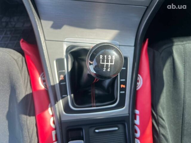 Сірий Фольксваген Гольф, об'ємом двигуна 1.6 л та пробігом 228 тис. км за 10990 $, фото 22 на Automoto.ua