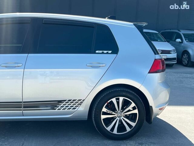 Сірий Фольксваген Гольф, об'ємом двигуна 1.6 л та пробігом 228 тис. км за 10990 $, фото 3 на Automoto.ua