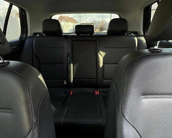 Серый Фольксваген Гольф, объемом двигателя 1.97 л и пробегом 173 тыс. км за 10950 $, фото 5 на Automoto.ua