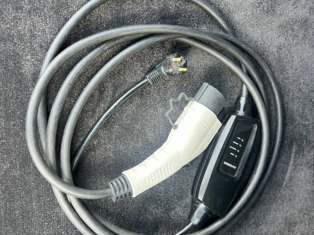 Фольксваген Гольф 2015 у Києві на Automoto.ua Сірий Фольксваген Гольф, об'ємом двигуна 0 л та пробігом 130 тис. км за 9500 $, фото 4 на Automoto.ua