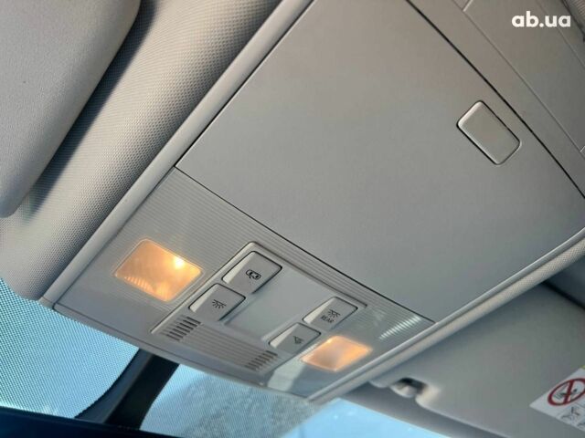 Сірий Фольксваген Гольф, об'ємом двигуна 1.6 л та пробігом 228 тис. км за 10990 $, фото 24 на Automoto.ua